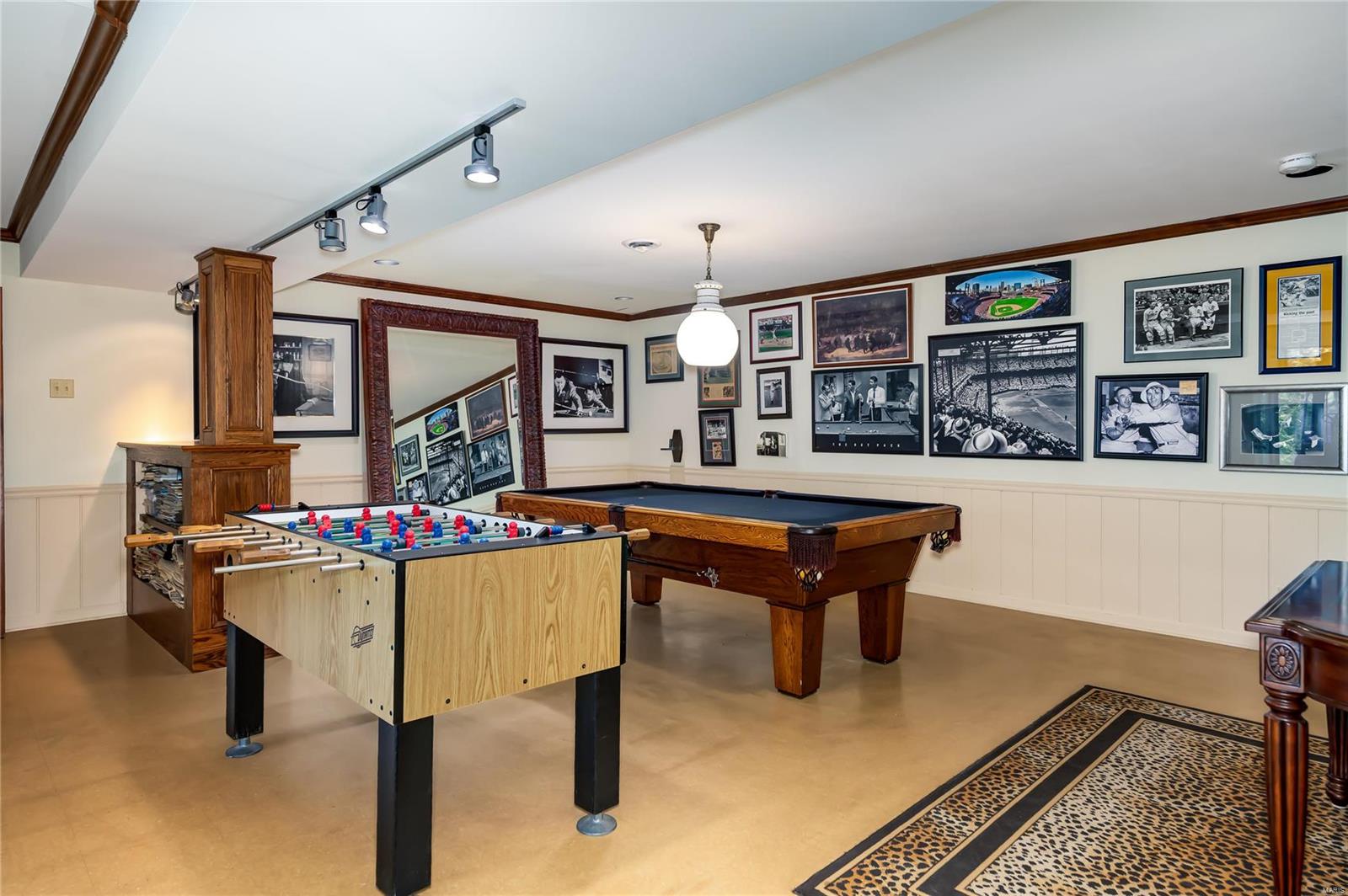 Chesterfield Lakes - Residential