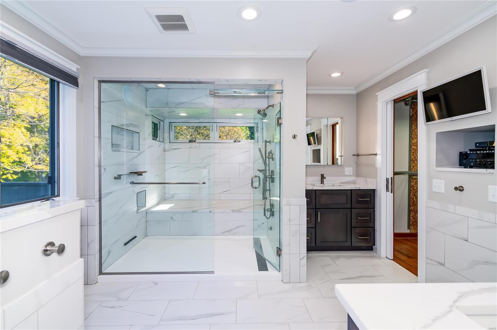 Chesterfield Lakes - Residential