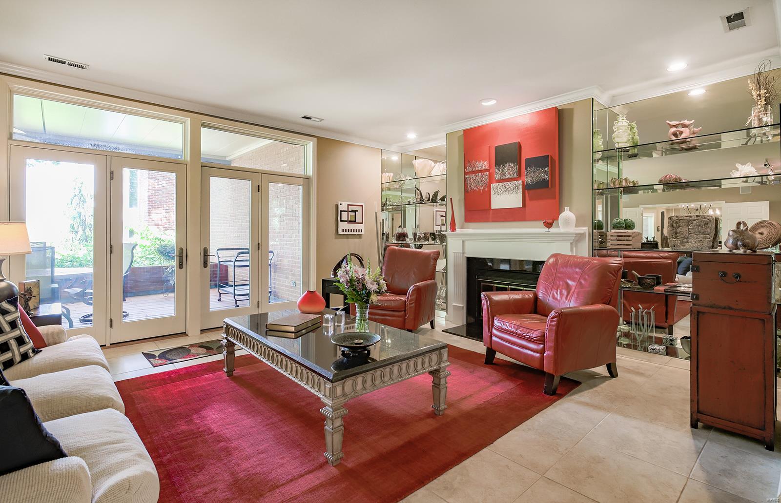 Kingsbury Place - Clayton Condo - Residential