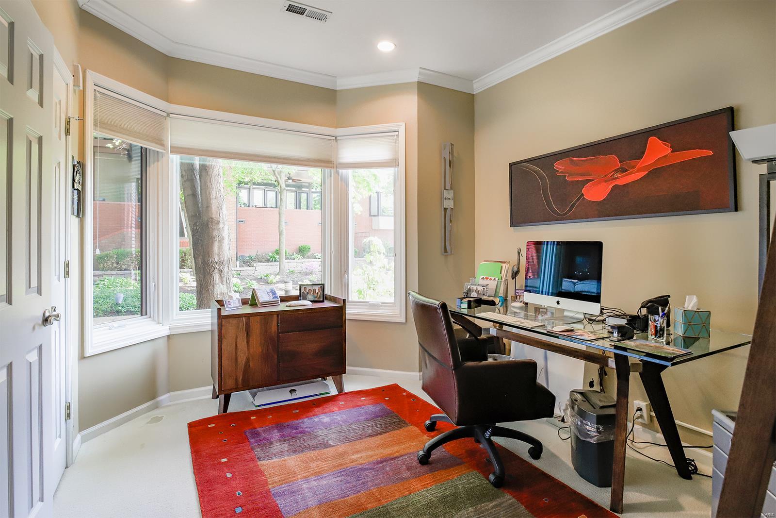 Kingsbury Place - Clayton Condo - Residential