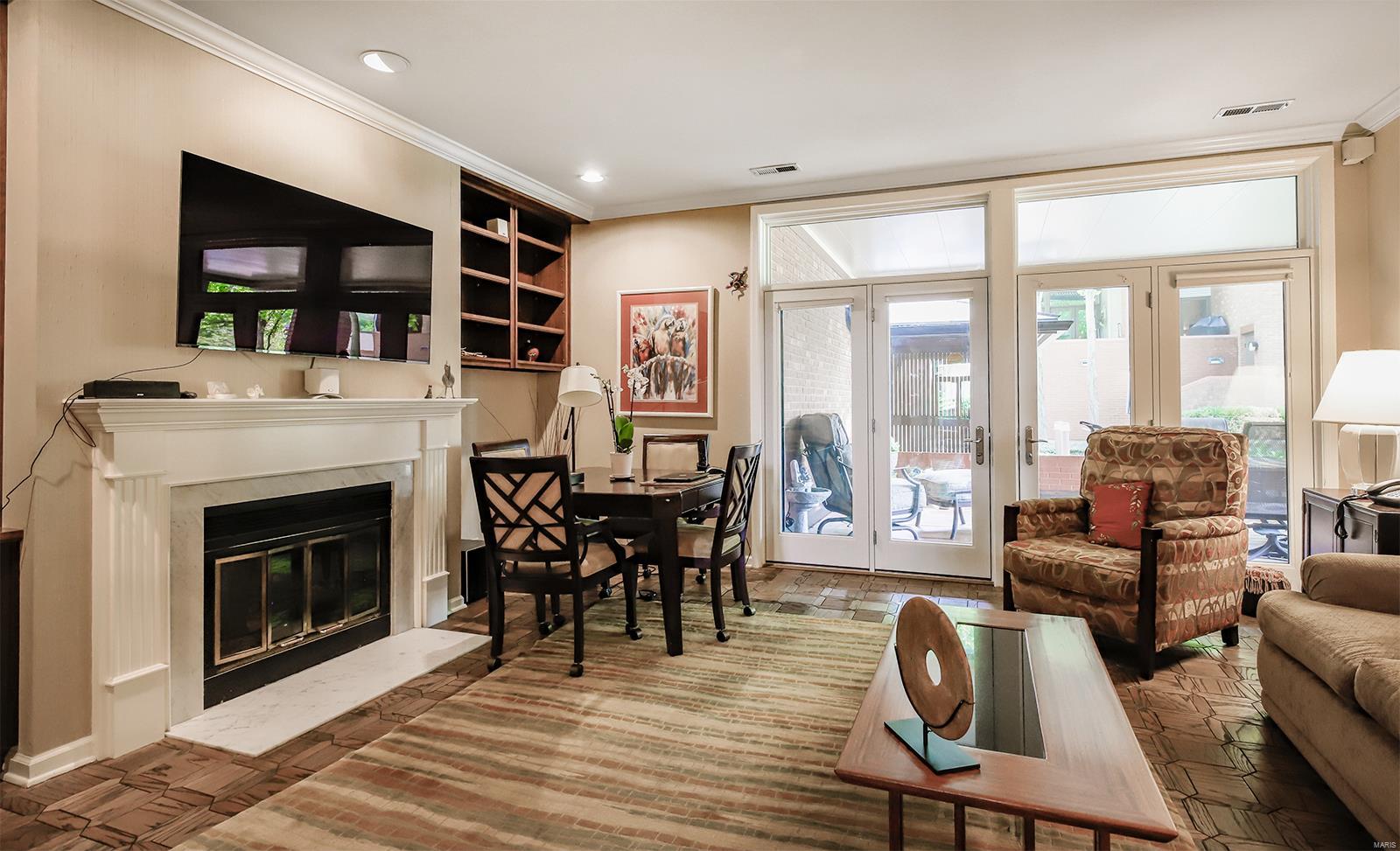 Kingsbury Place - Clayton Condo - Residential