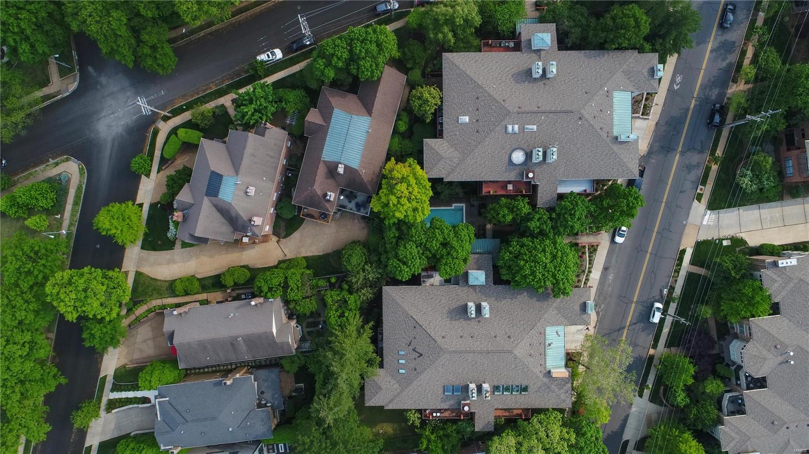 Kingsbury Place - Clayton Condo - Residential