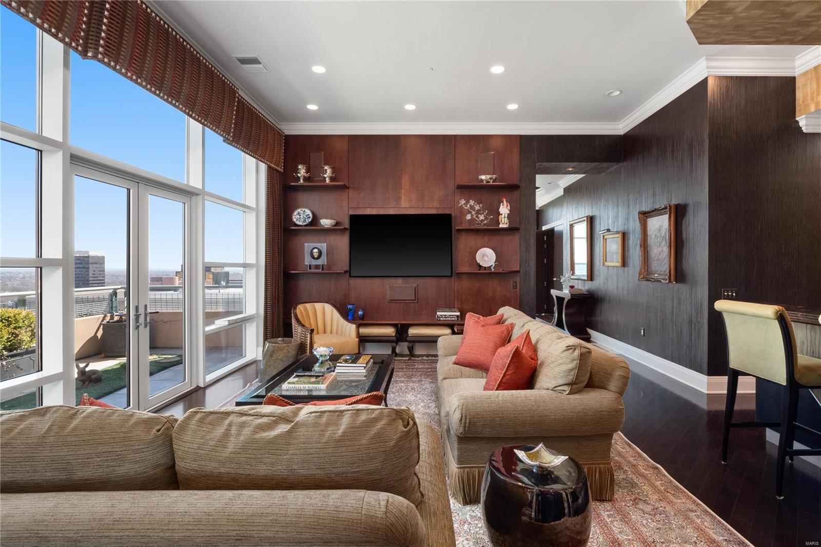 Maryland Walk - Residential