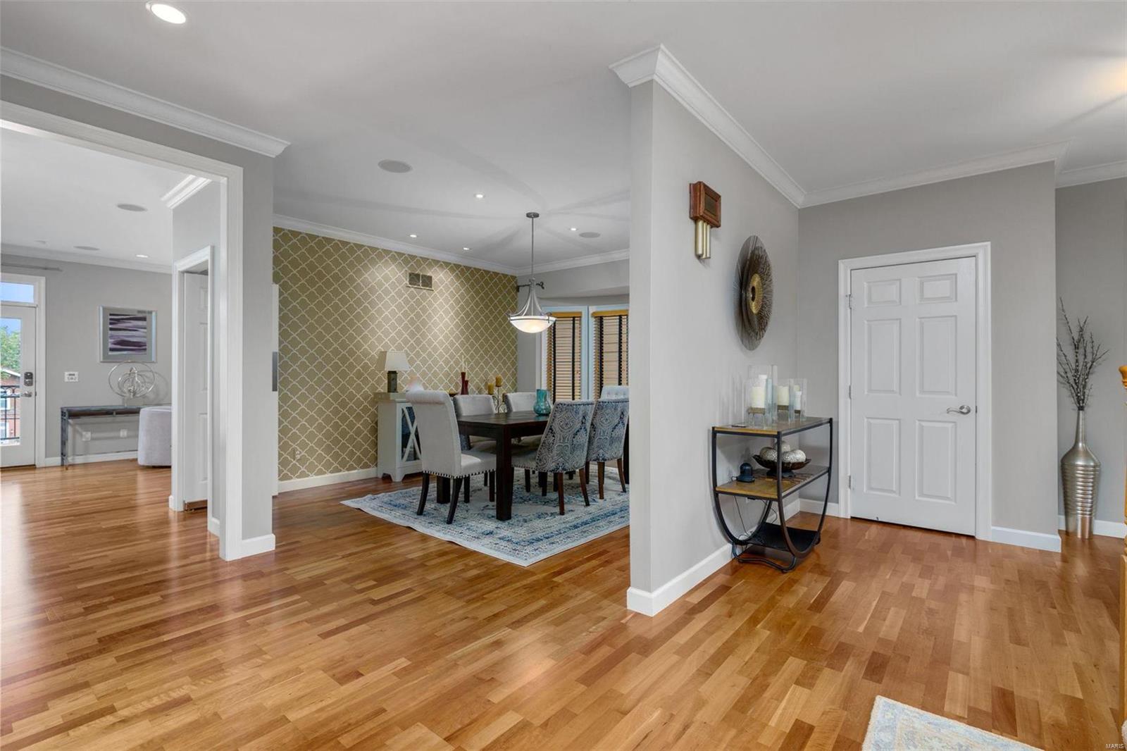 Forsyth Place - Residential