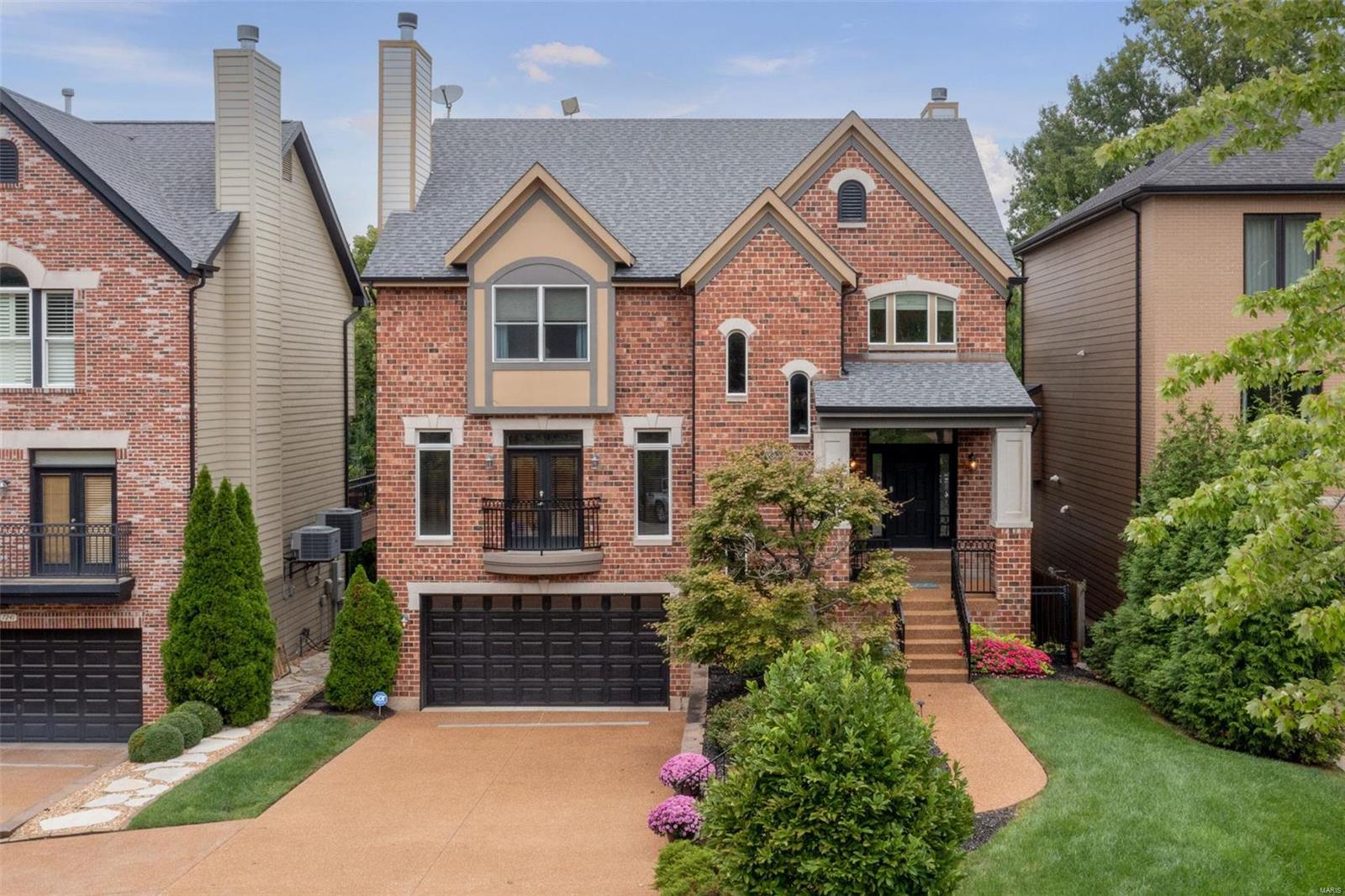 Forsyth Place - Residential