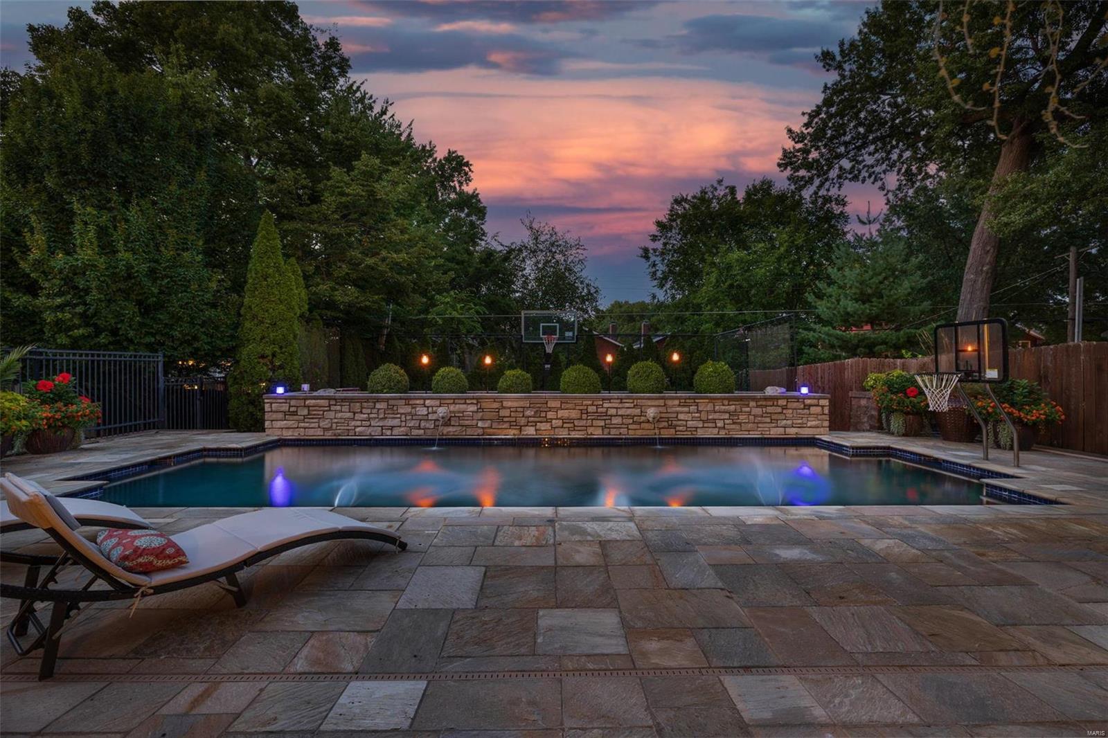 Forsyth Place - Residential