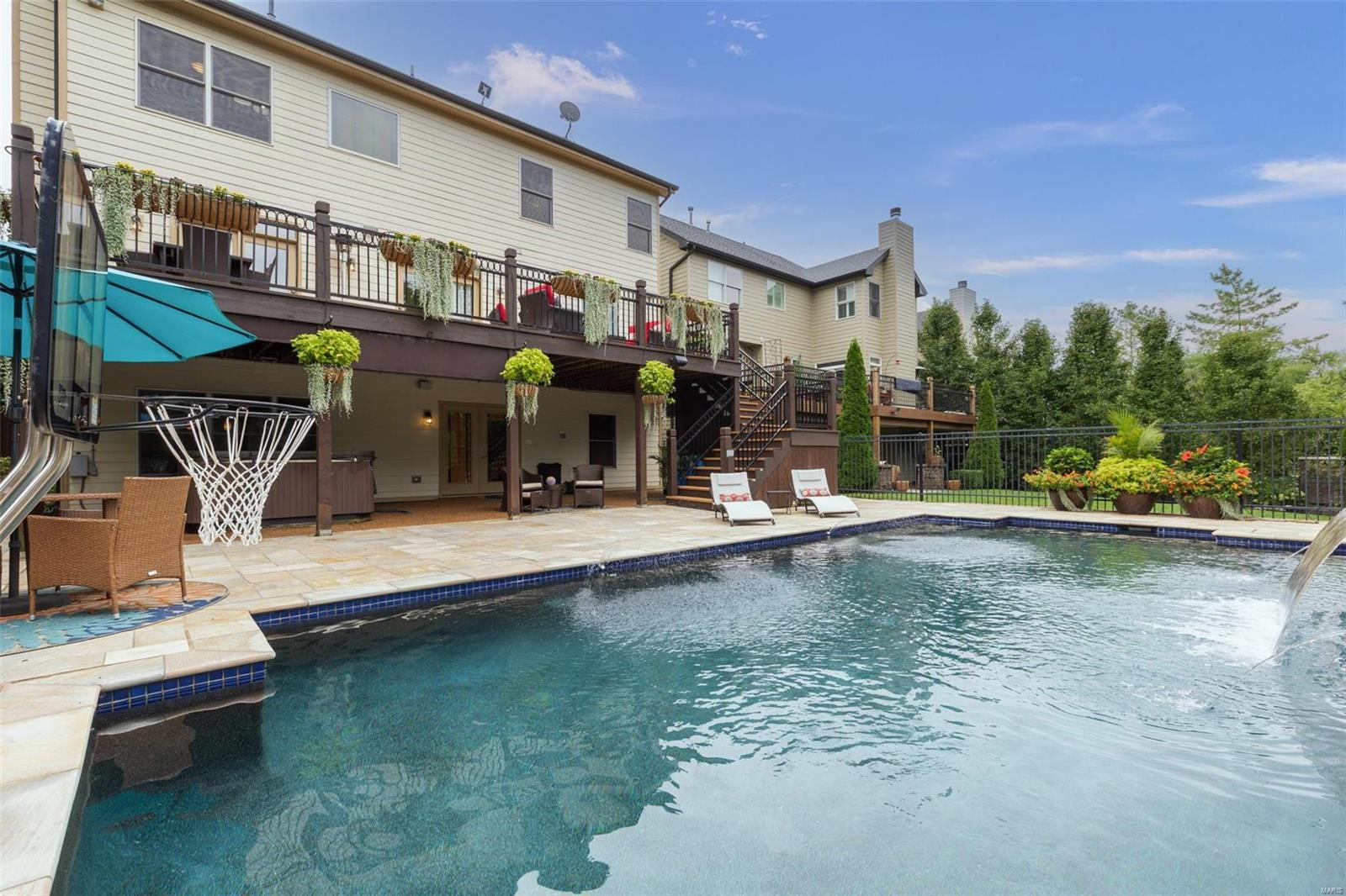 Forsyth Place - Residential