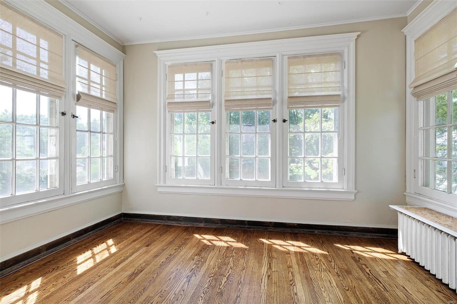 Flower Hill - Residential