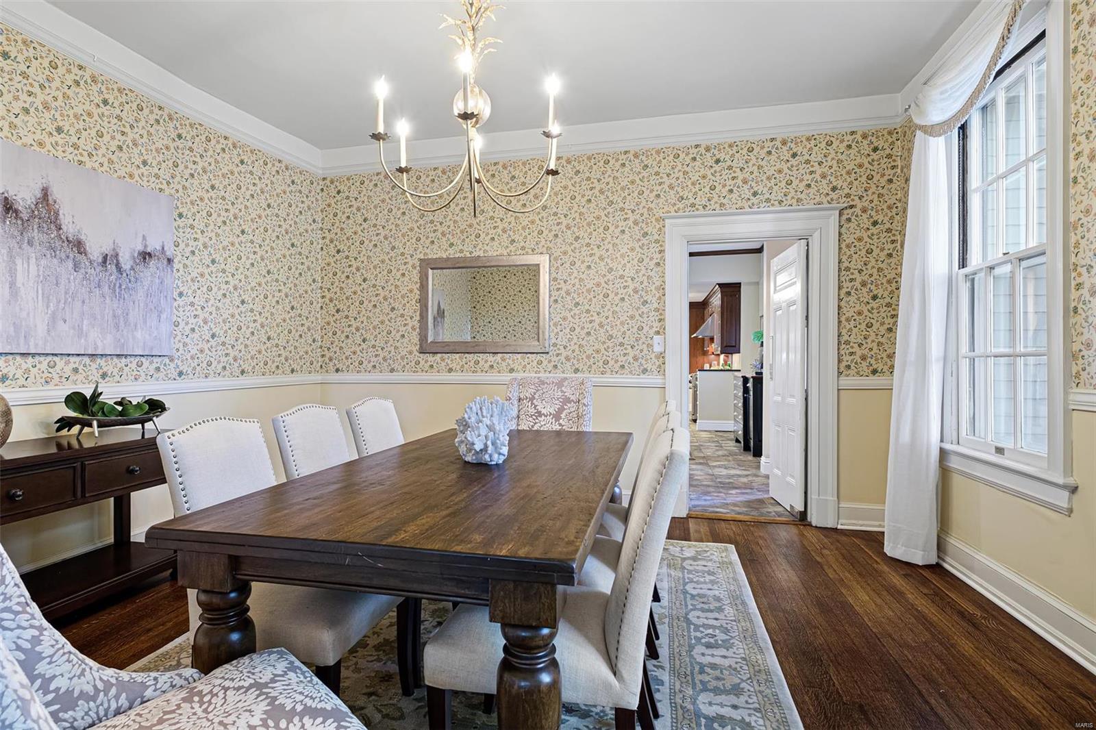 Flower Hill - Residential