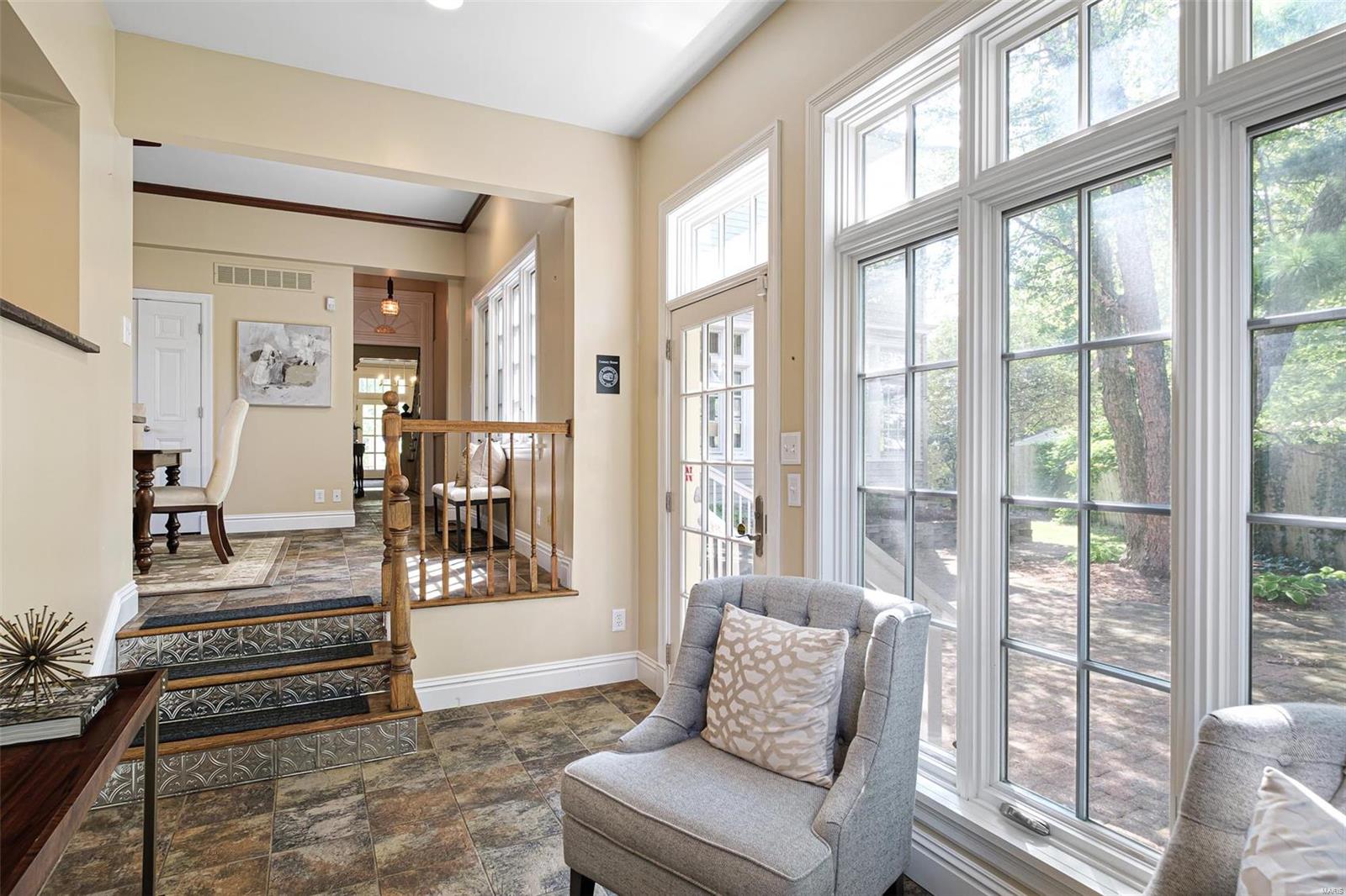 Flower Hill - Residential