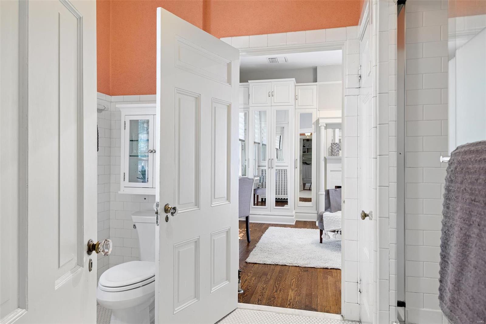 Flower Hill - Residential