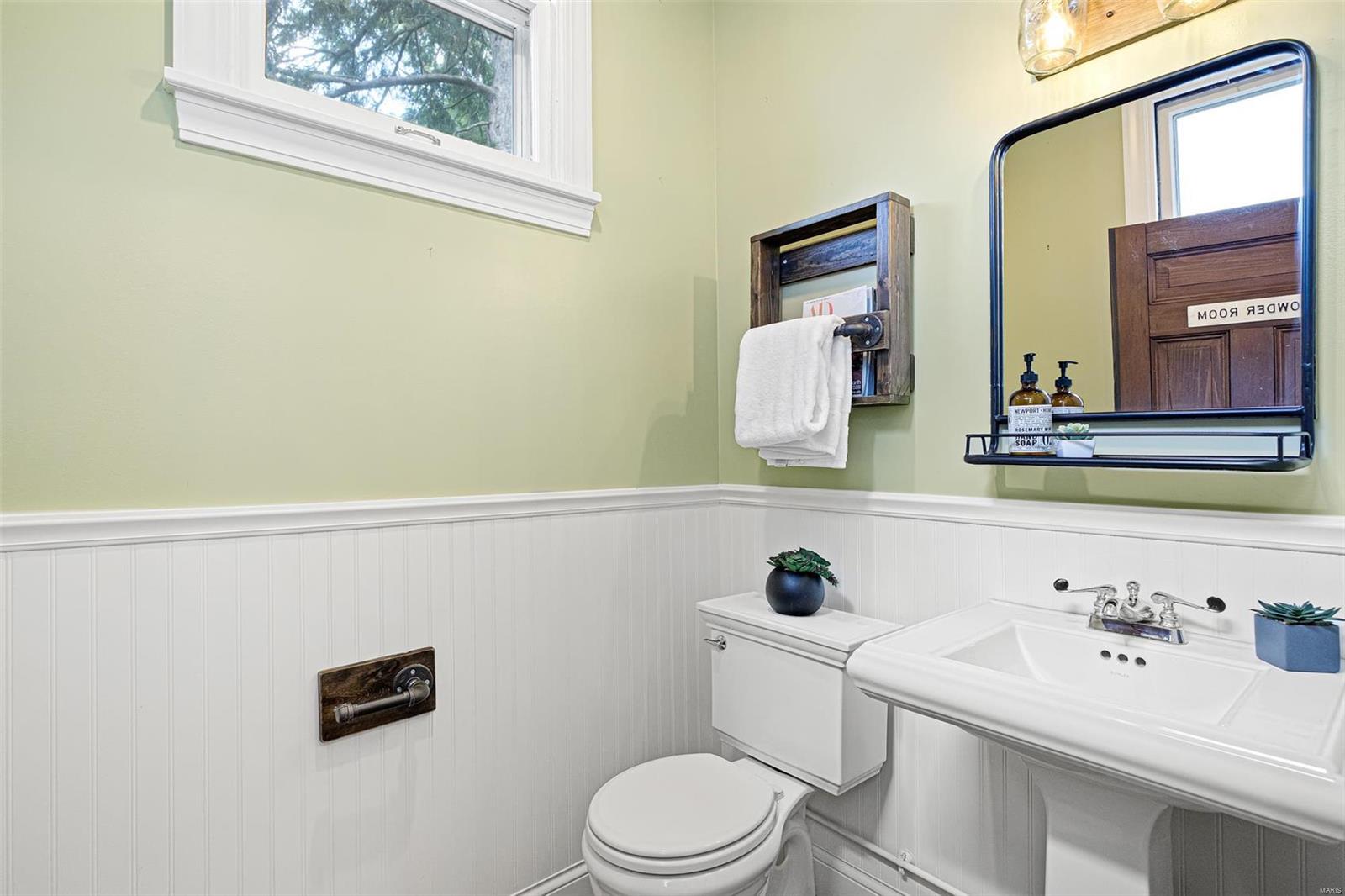 Flower Hill - Residential