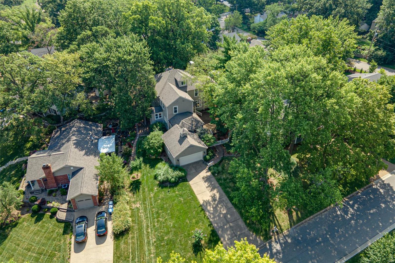 Flower Hill - Residential