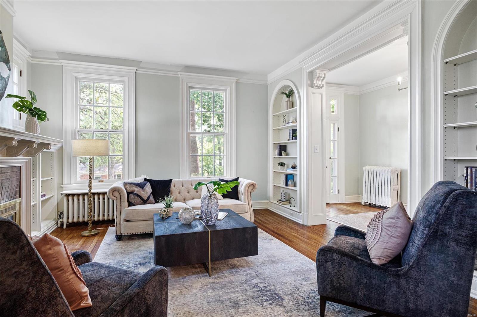 Flower Hill - Residential