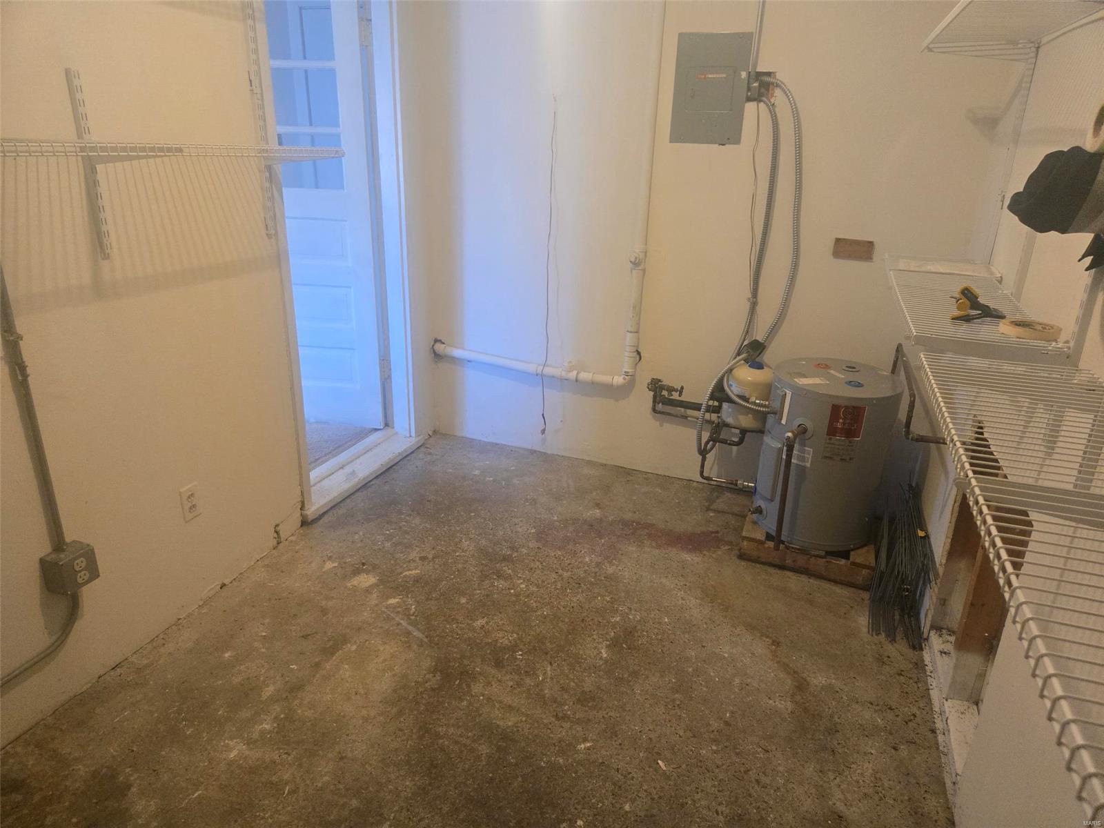 St Charles, Missouri 63301, United States, ,Commercial,Pending,16332