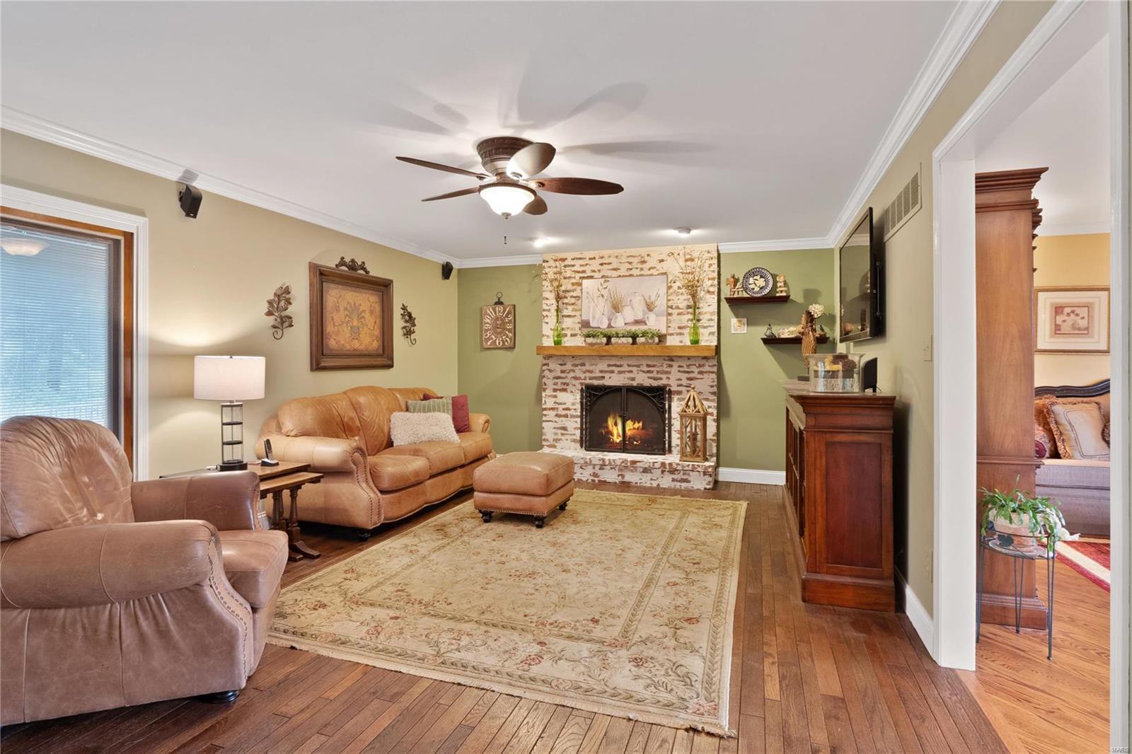 Creve Coeur Place - Residential