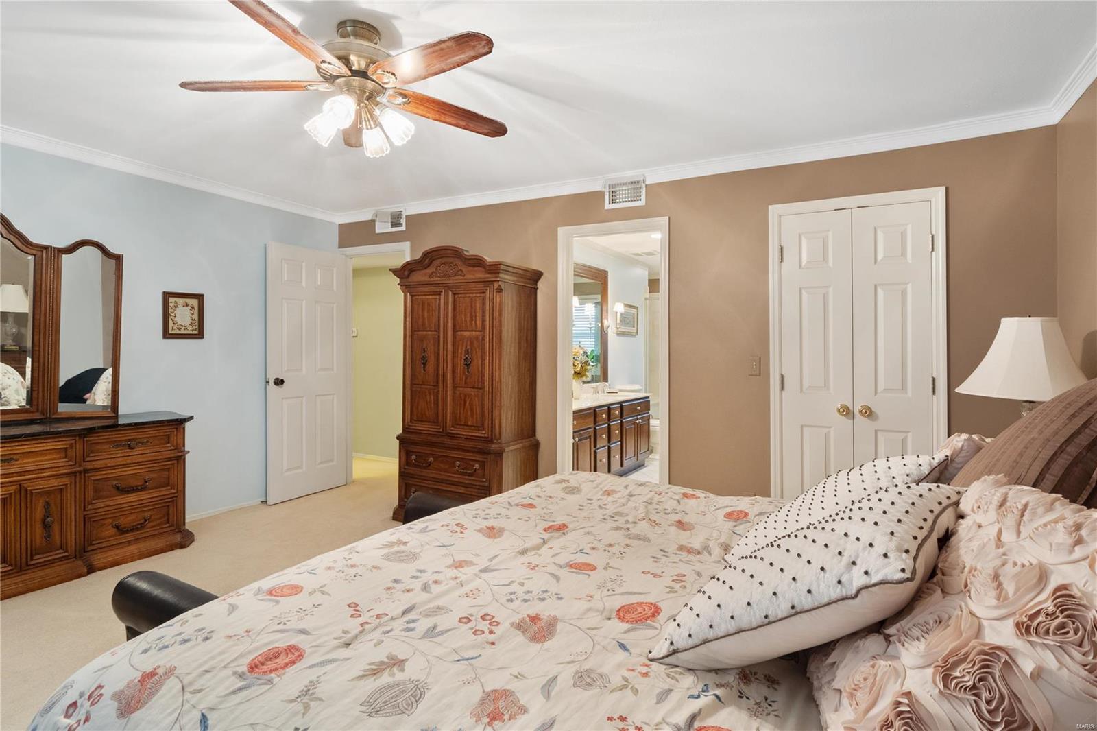 Creve Coeur Place - Residential