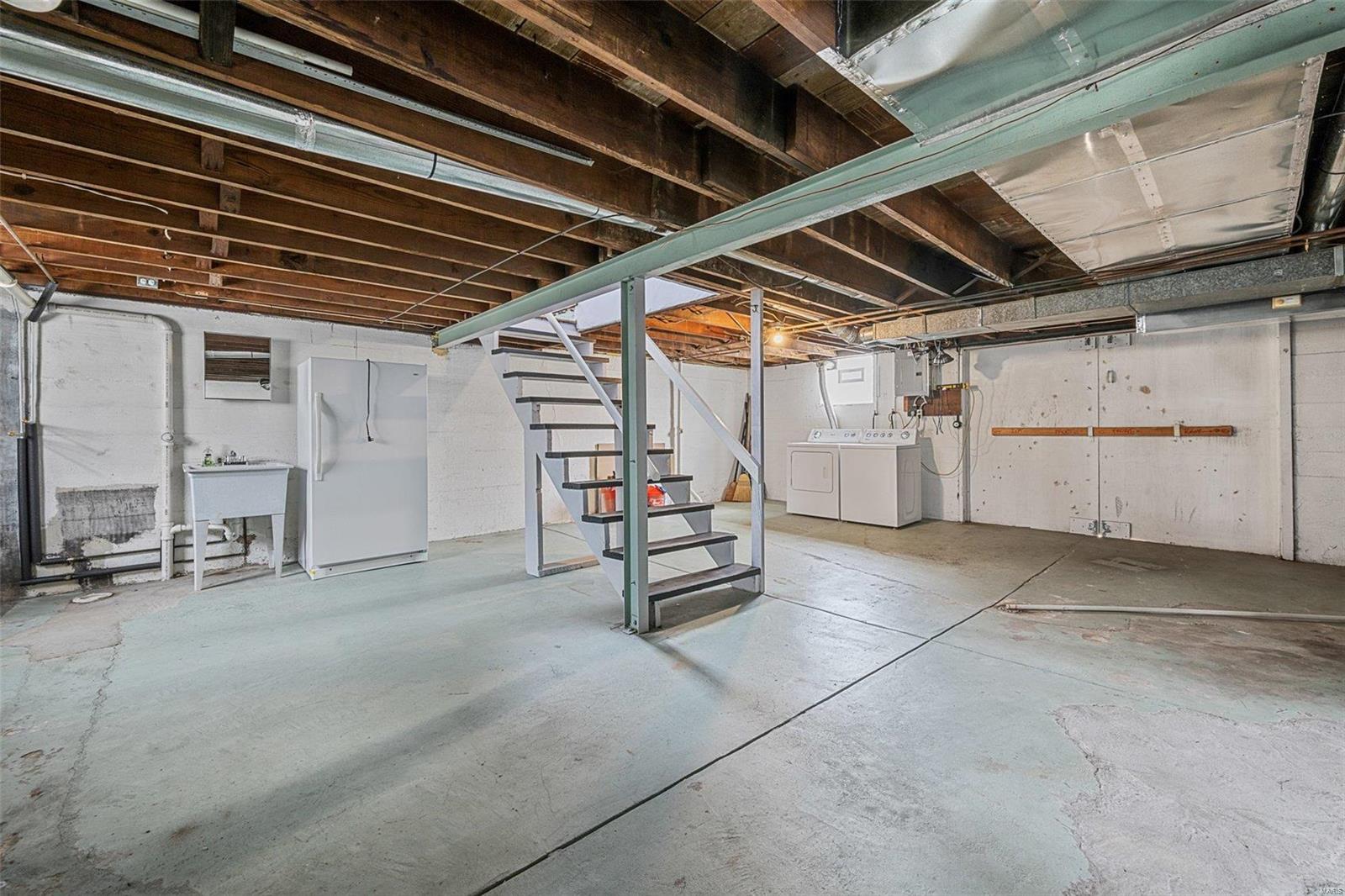 Burgess Sub Of Laclede - Residential