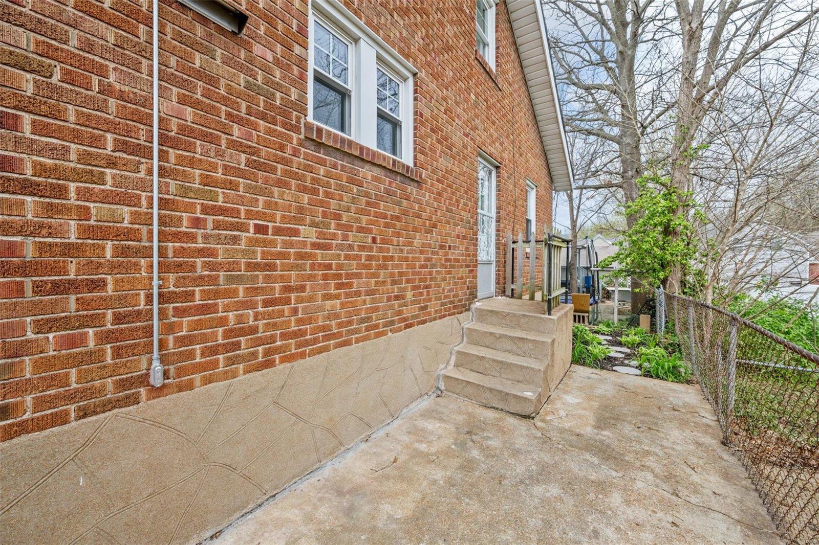 Burgess Sub Of Laclede - Residential