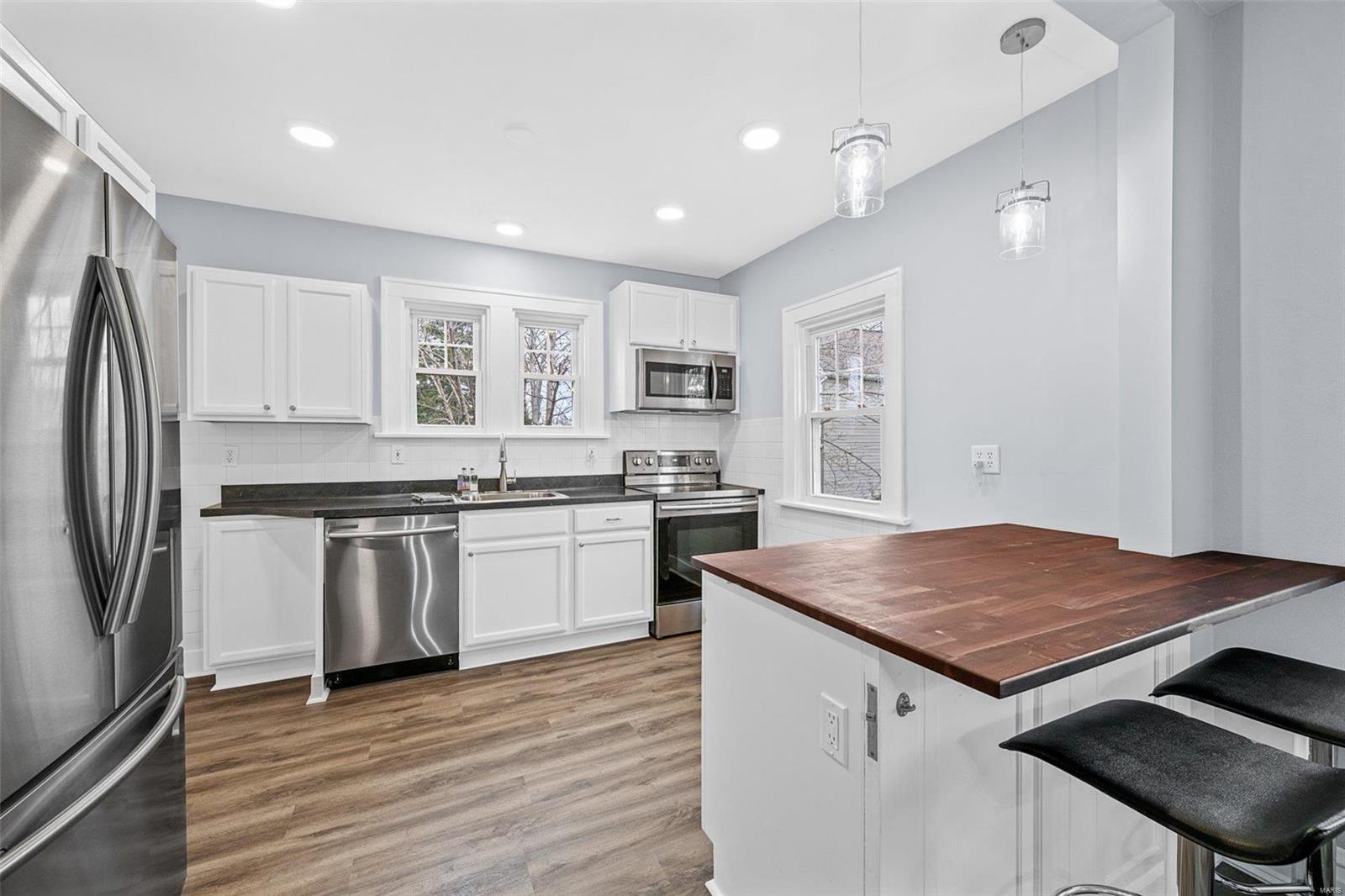 Burgess Sub Of Laclede - Residential