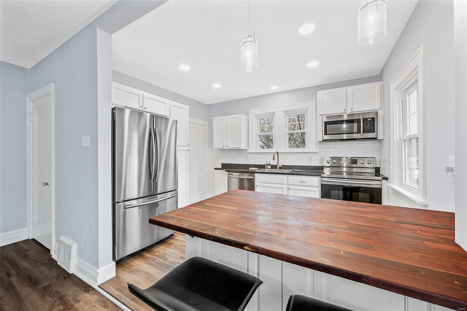 Burgess Sub Of Laclede - Residential