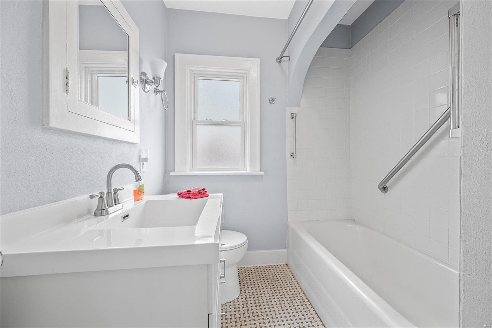 Burgess Sub Of Laclede - Residential