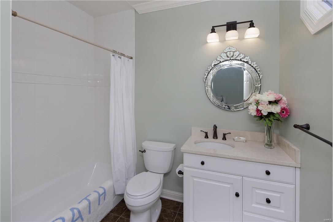 BUCKLAND HALL - Residential