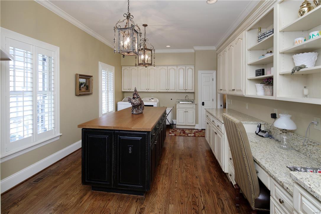 BUCKLAND HALL - Residential