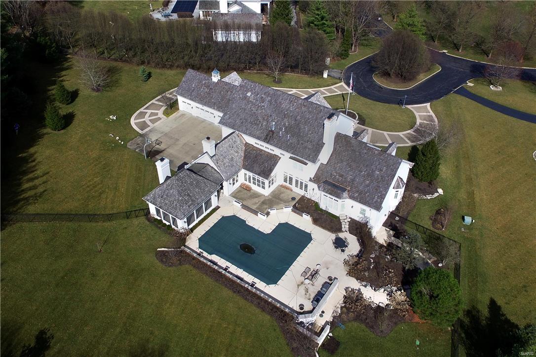 BUCKLAND HALL - Residential