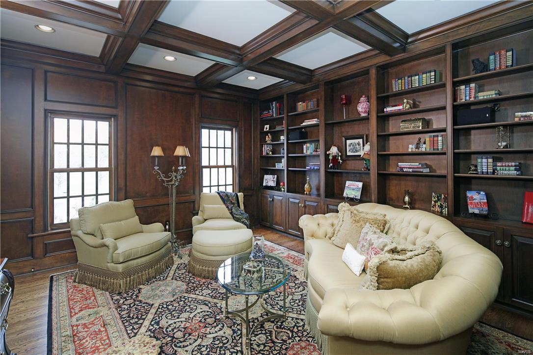 BUCKLAND HALL - Residential