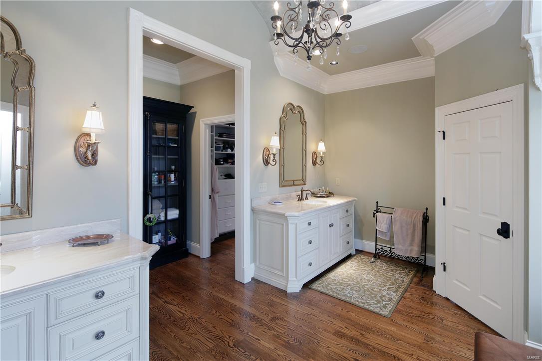 BUCKLAND HALL - Residential