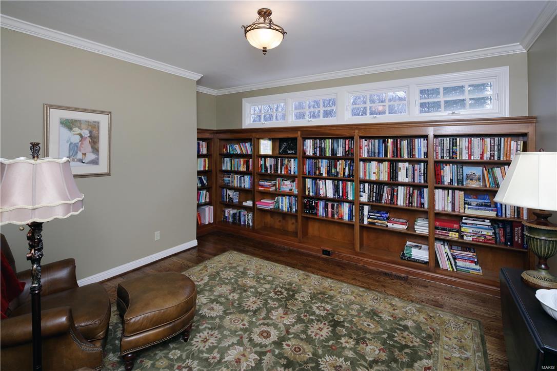 BUCKLAND HALL - Residential