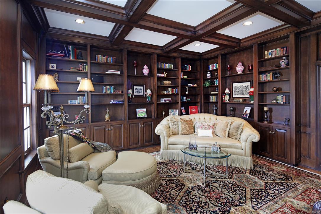 BUCKLAND HALL - Residential