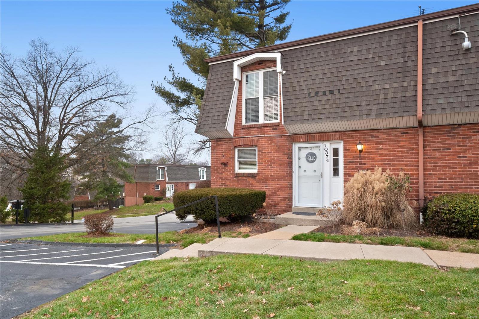 Beau Jardin Twnhms A Condo - Residential