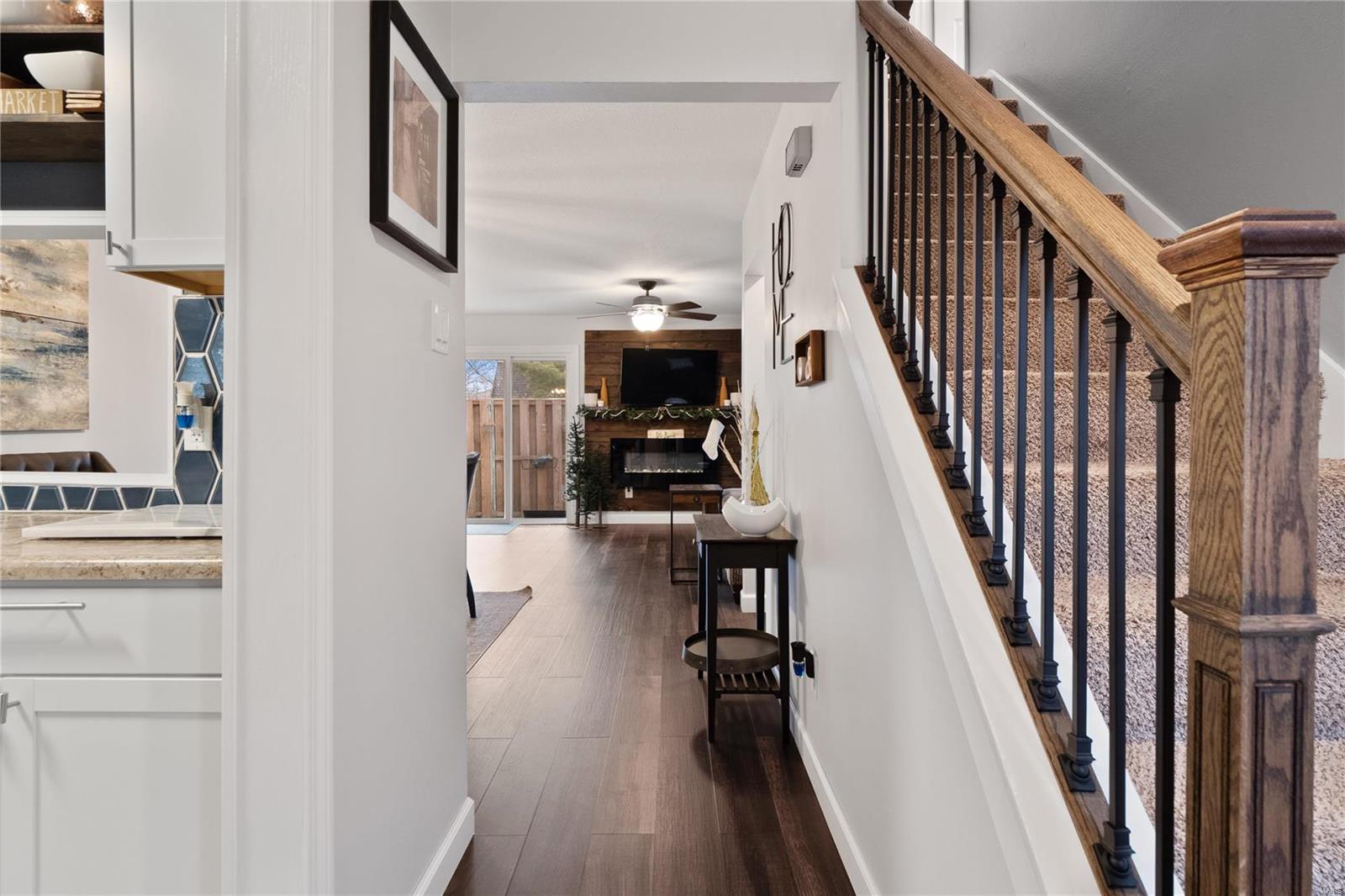 Beau Jardin Twnhms A Condo - Residential