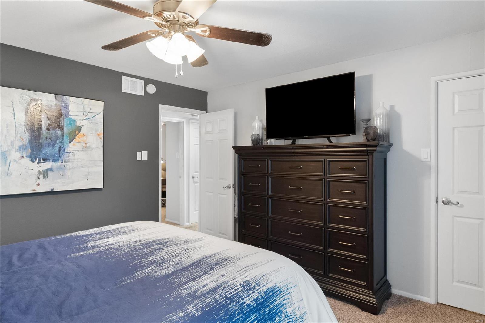 Beau Jardin Twnhms A Condo - Residential