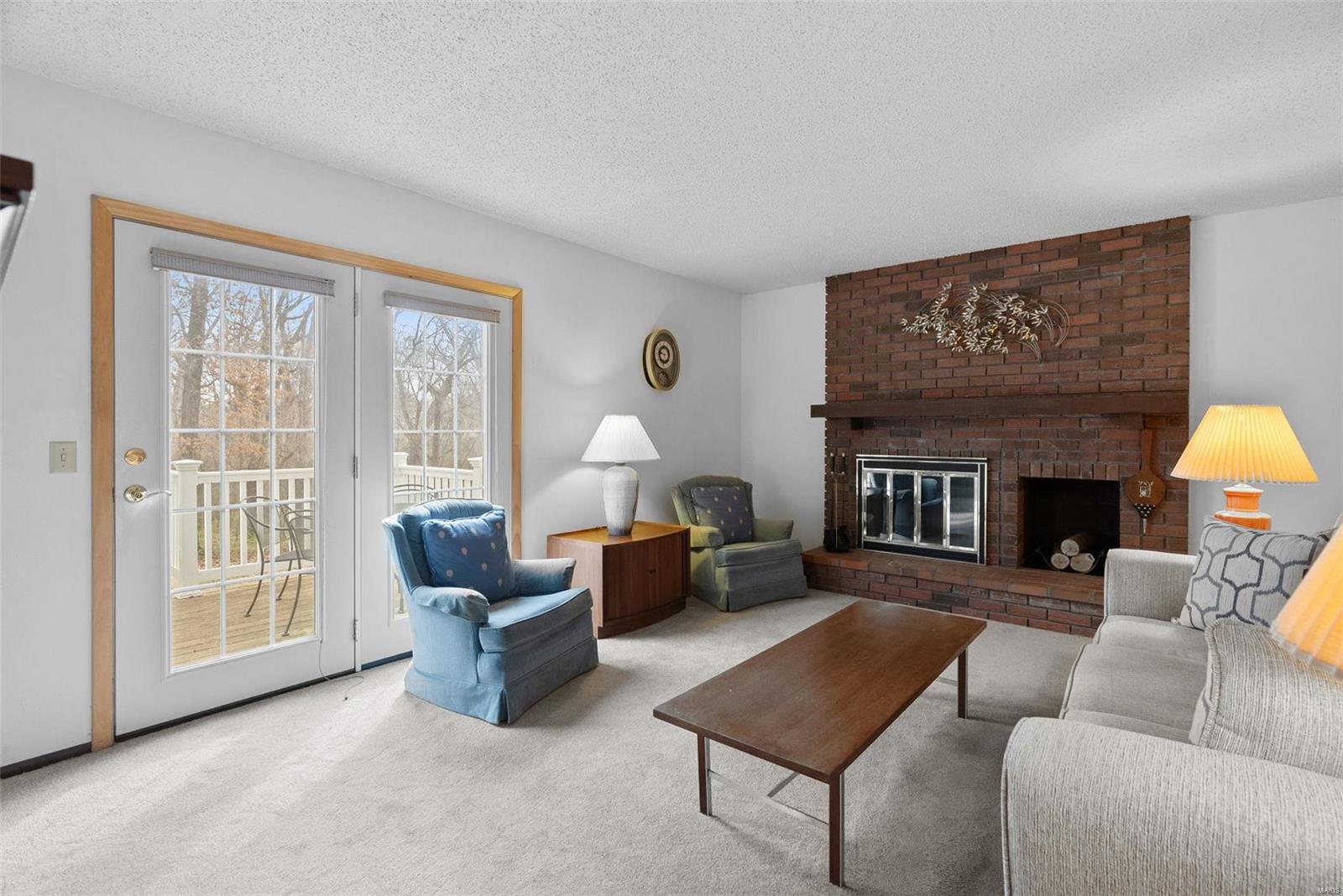 O'Fallon, Missouri 63366, United States, 4 Bedrooms Bedrooms, ,3 BathroomsBathrooms,Residential,Pending,91956