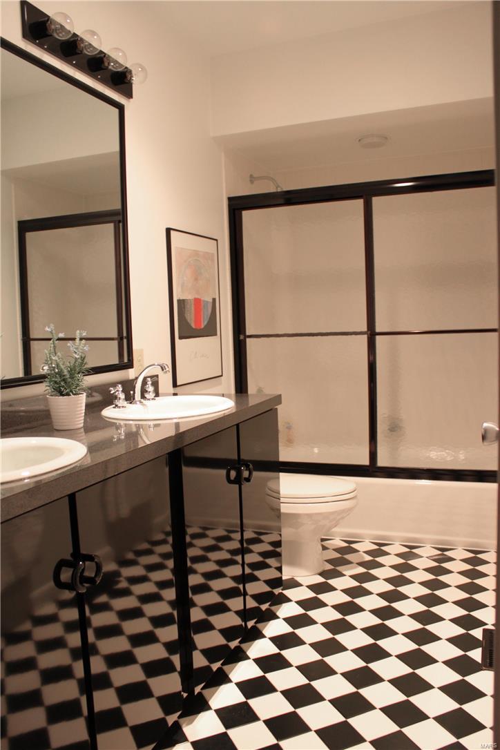 Denny Lane - Residential