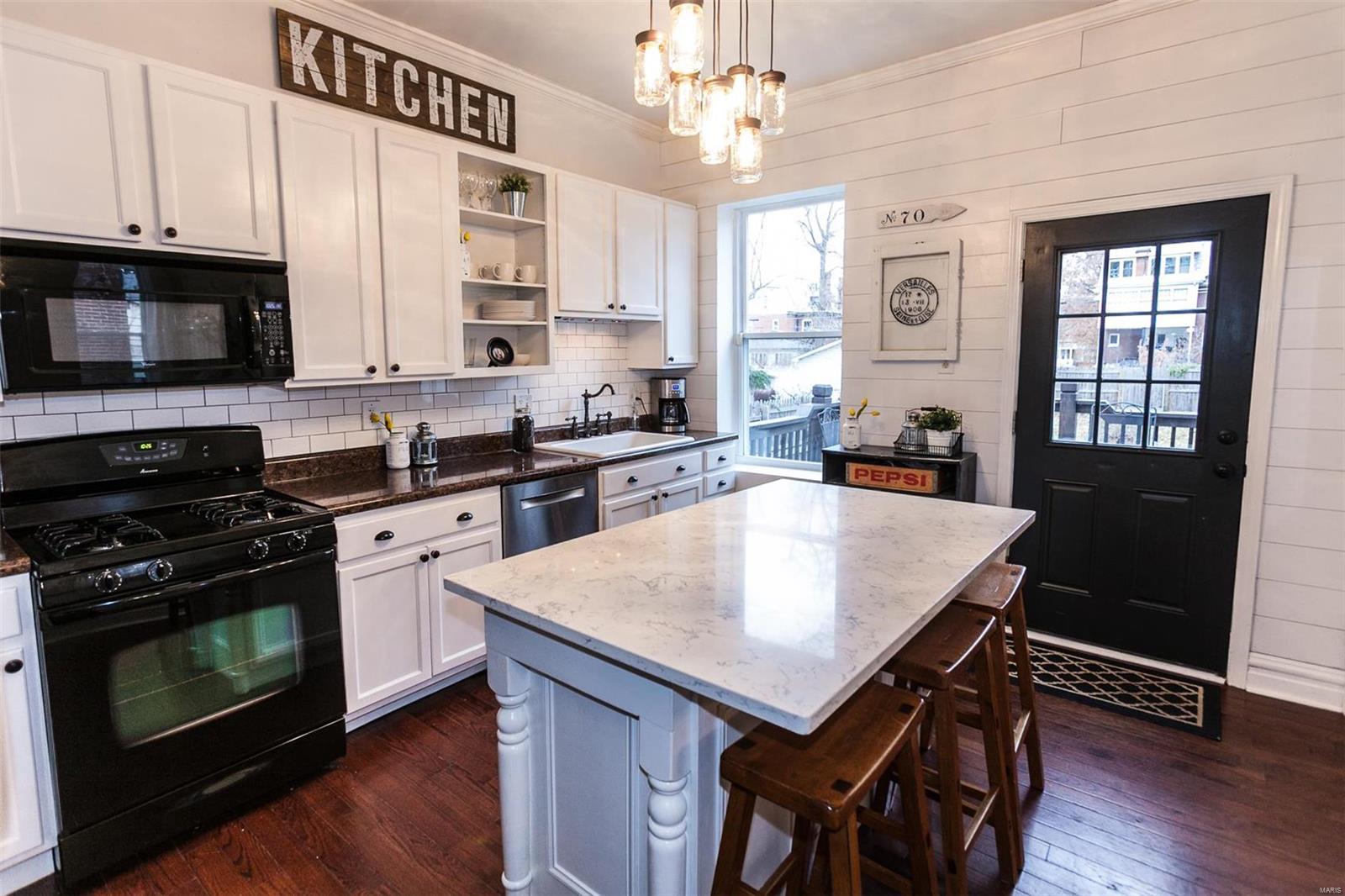 Hamilton Place Add - Residential