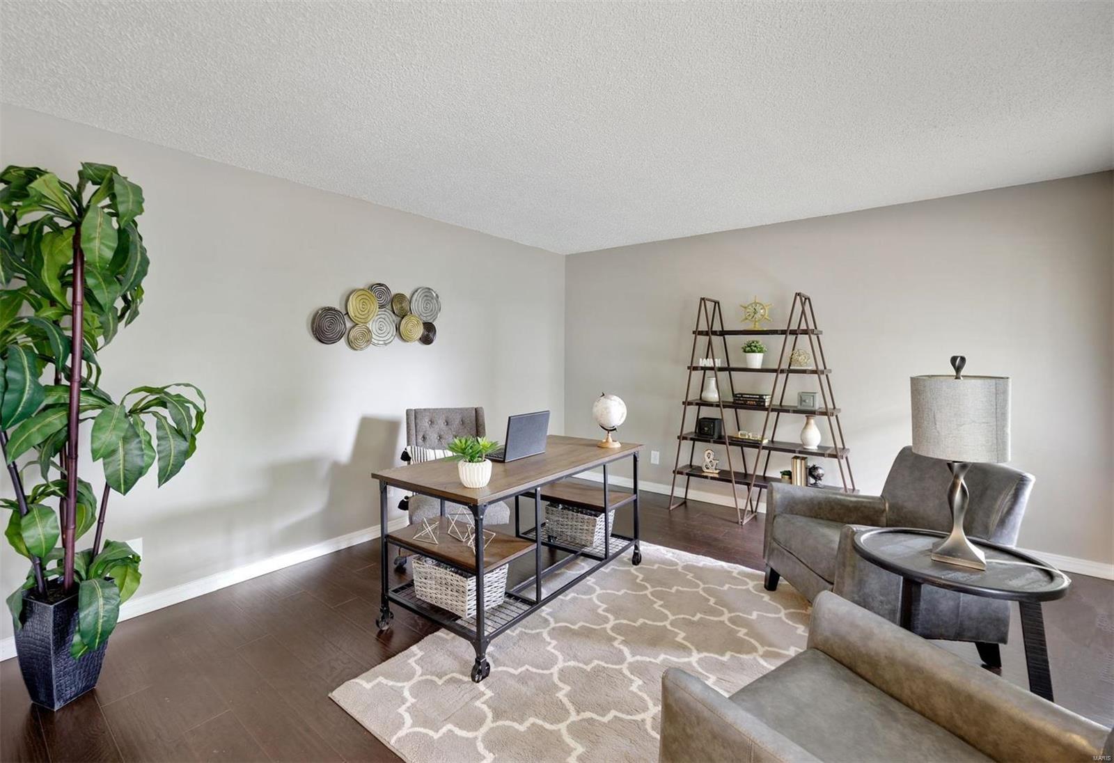 Seven Oaks - Residential