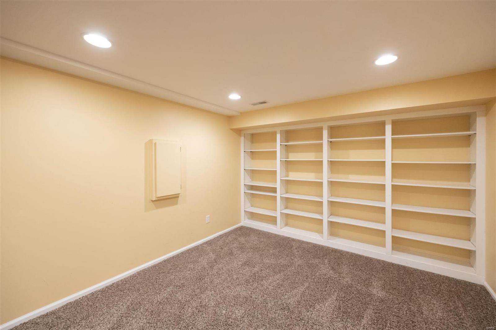 Seven Oaks - Residential