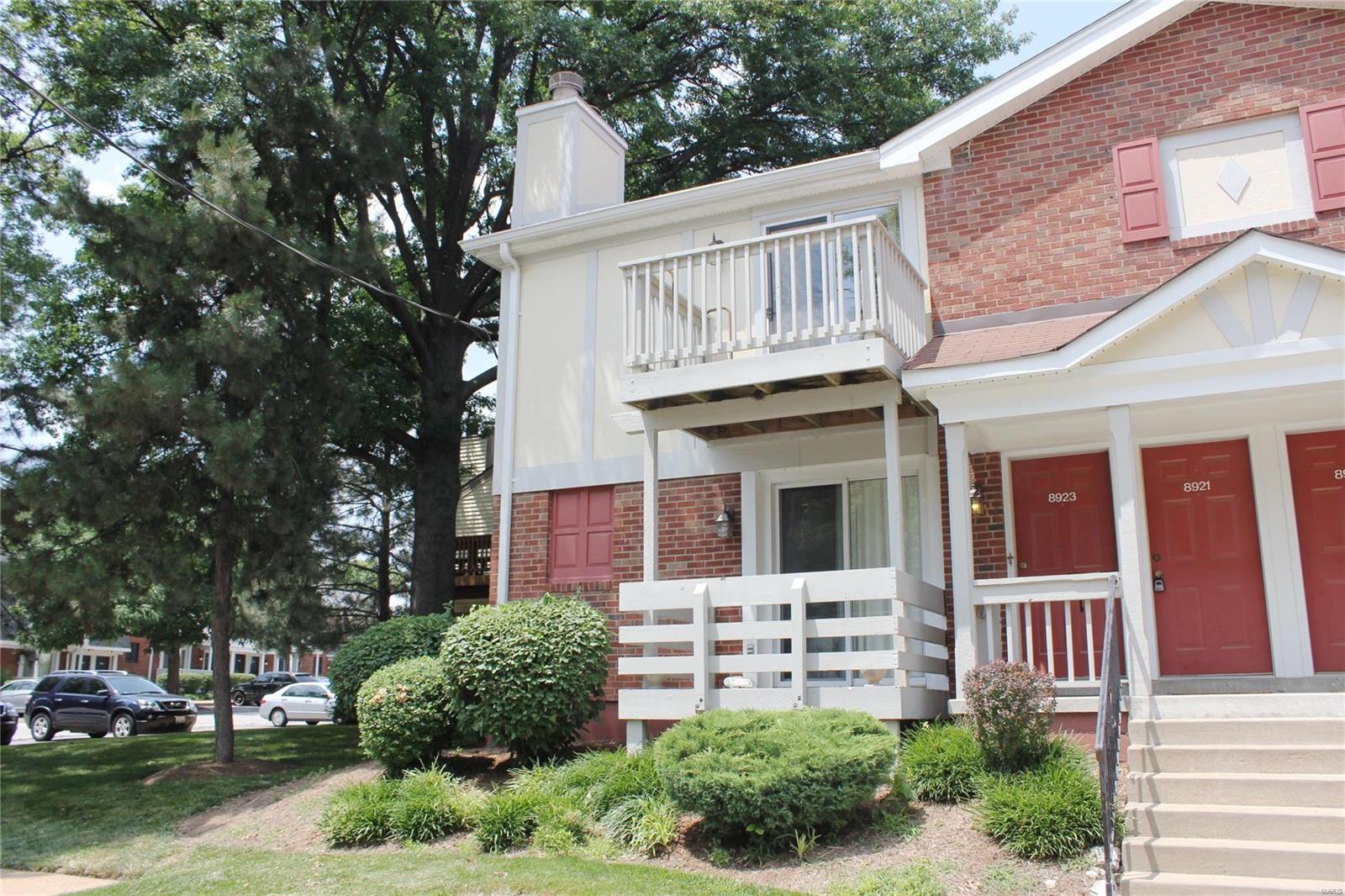 Brentwood Forest Condo Ph Eight - Residential