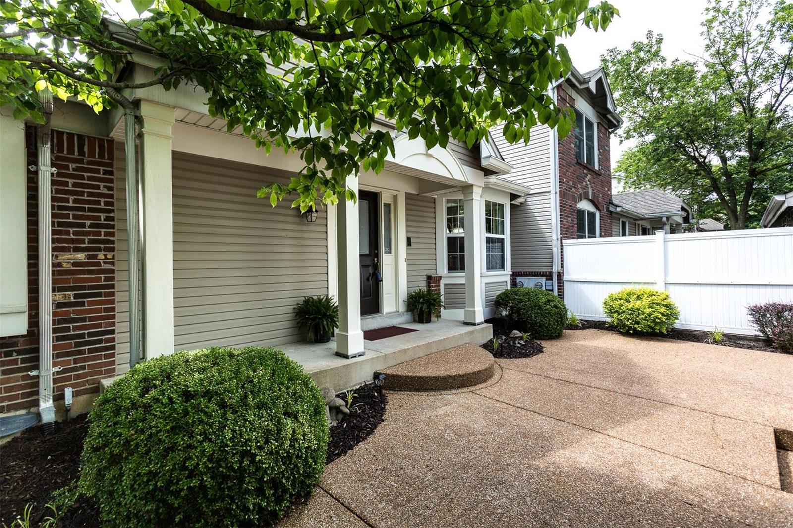 Villages At Baxter Ridge Six Condo - Residential