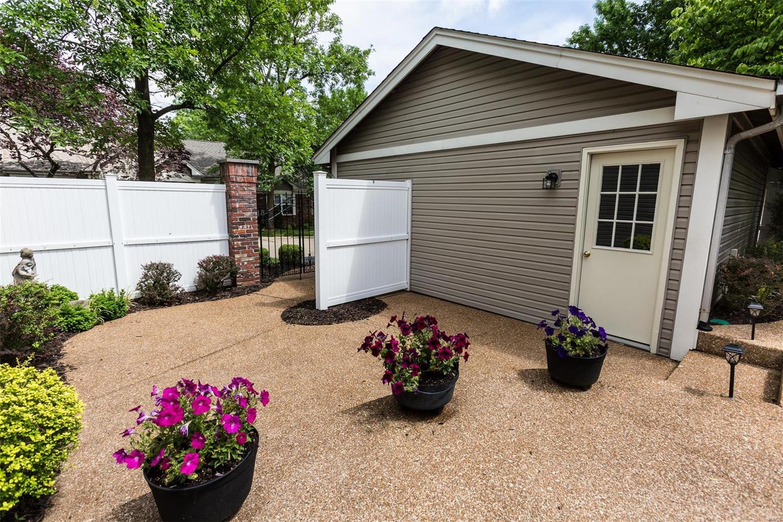 Villages At Baxter Ridge Six Condo - Residential