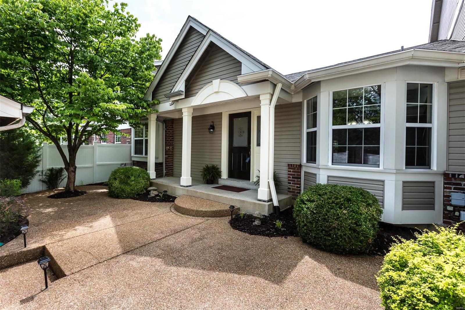 Villages At Baxter Ridge Six Condo - Residential