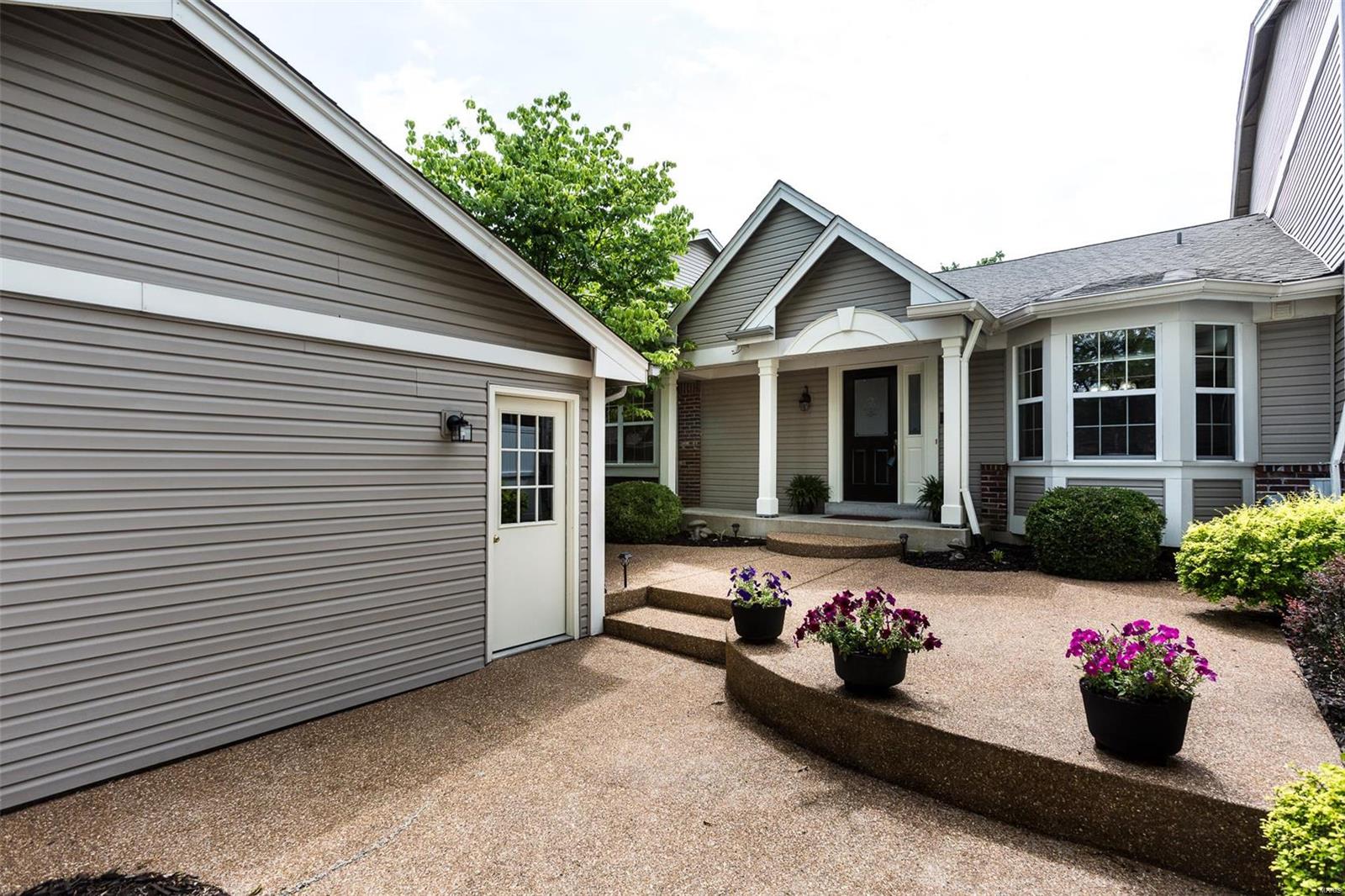 Villages At Baxter Ridge Six Condo - Residential