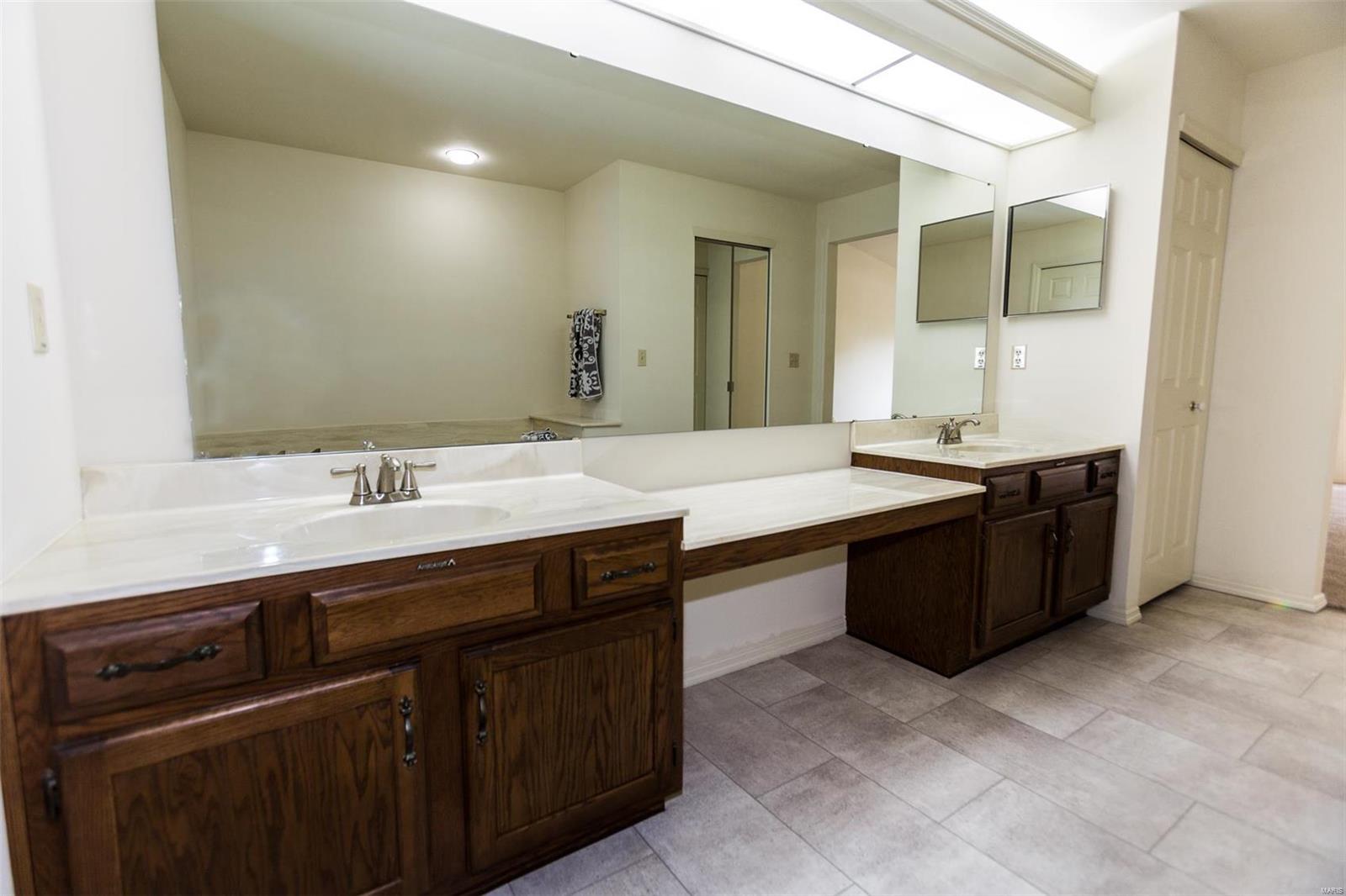 Villages At Baxter Ridge Six Condo - Residential