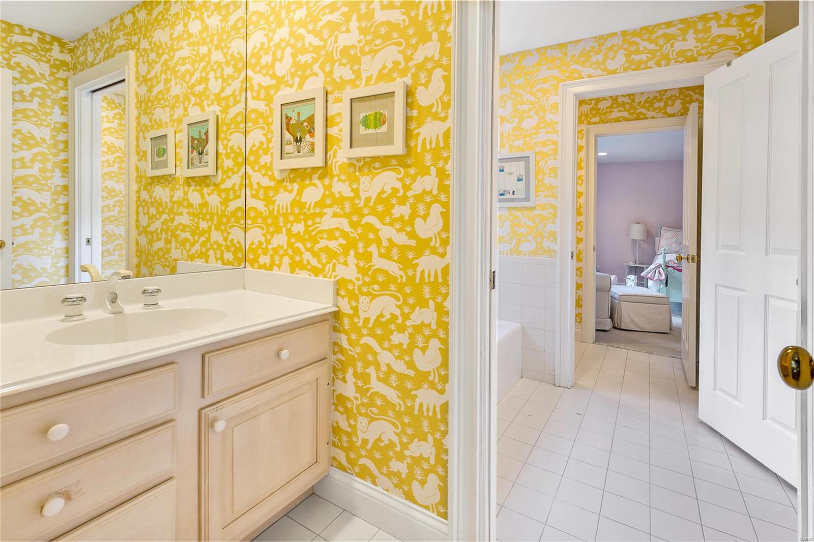 West Geyer Lane - Residential