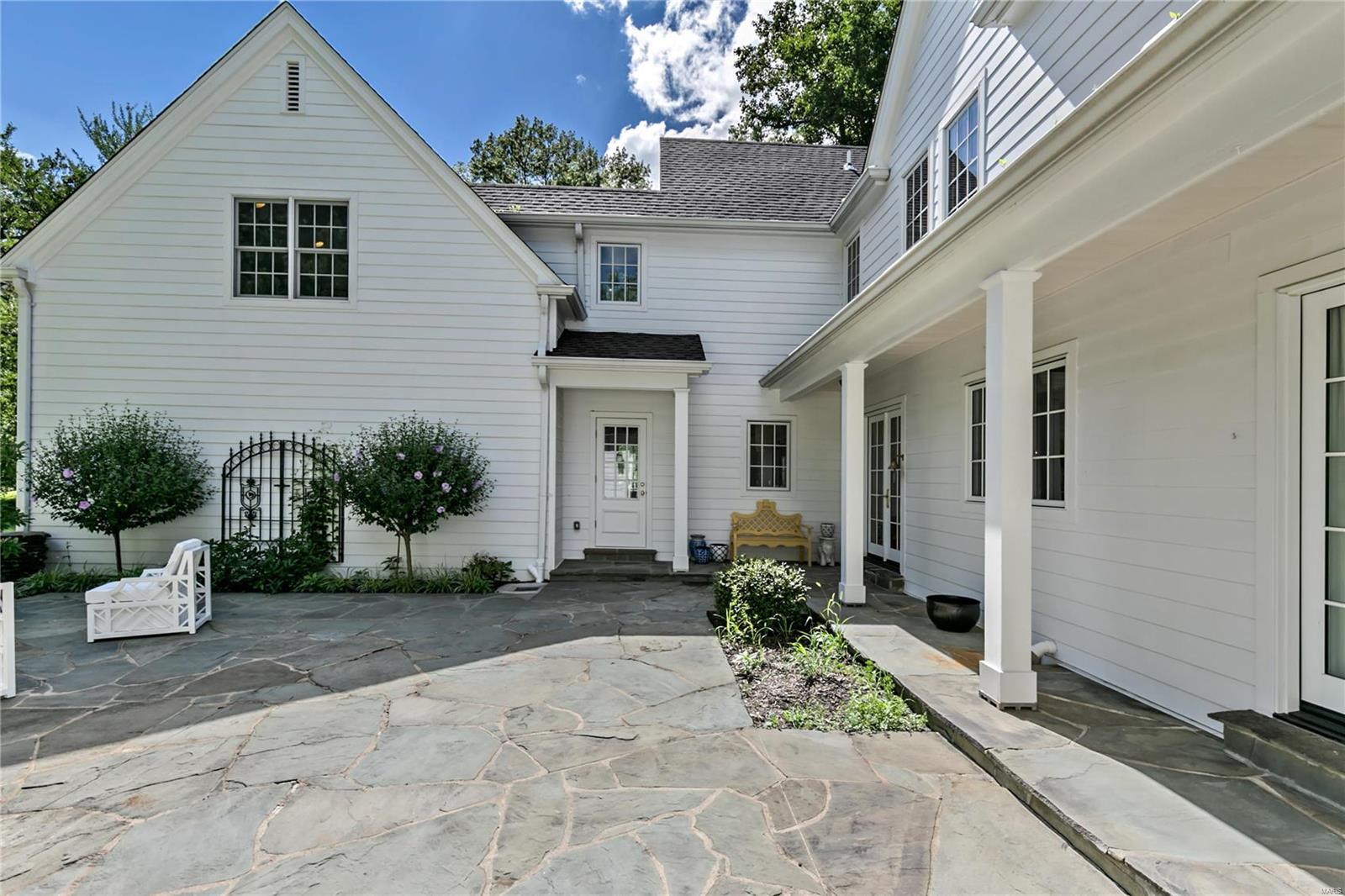 West Geyer Lane - Residential