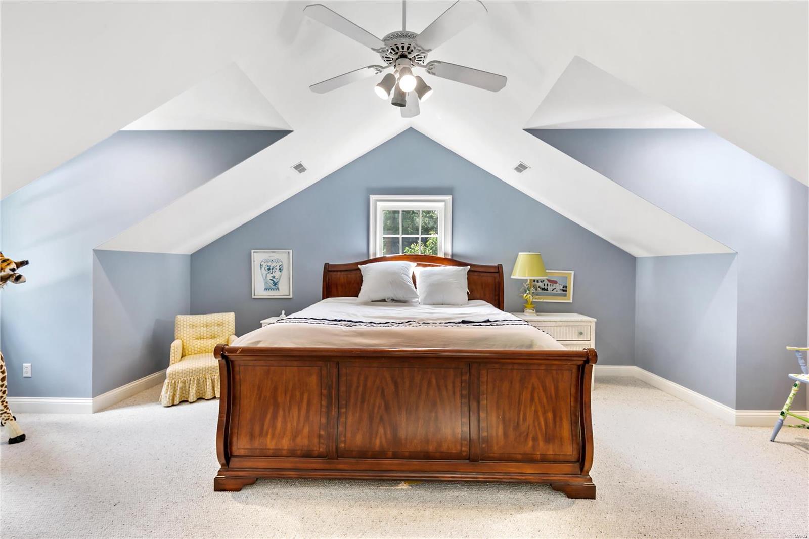 West Geyer Lane - Residential